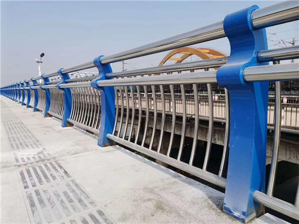 嘉峪关304不锈钢复合管护栏的生产工艺揭秘